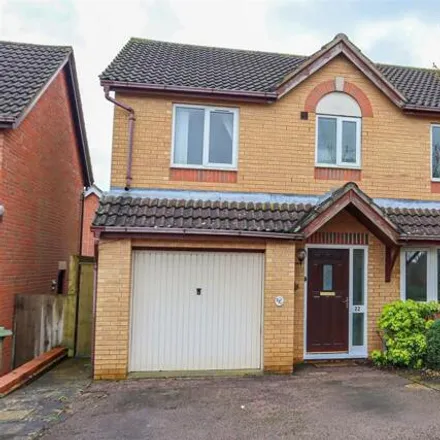Buy this 4 bed house on Hilltop Drive in Oakham, LE15 6NF
