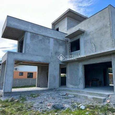 Buy this 3 bed house on unnamed road in Canasvieiras, Florianópolis - SC