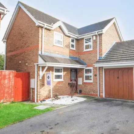Rent this 4 bed house on Furze Close in Swindon, SN5 5DB