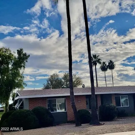 Rent this 2 bed house on 10251 West Ironwood Drive in Sun City, AZ 85351