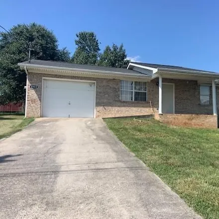 Buy this 3 bed house on 1905 Woodstock Drive in Jefferson City, TN 37760
