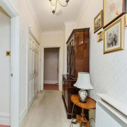 Image 5 - The Uplands, Bishopton Drive, Macclesfield, SK11 8WG, United Kingdom - Apartment for sale