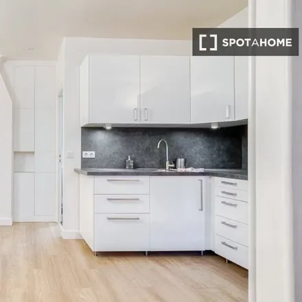 Rent this studio apartment on 42 Rue Pergolèse in 75116 Paris, France