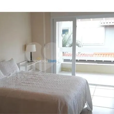 Buy this 2 bed apartment on Rodovia Jornalista Maurício Sirotsky Sobrinho in Jurerê, Florianópolis - SC