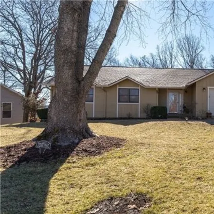 Buy this 4 bed house on 1550 Mockingbird Lane in Osage Beach, MO 65065