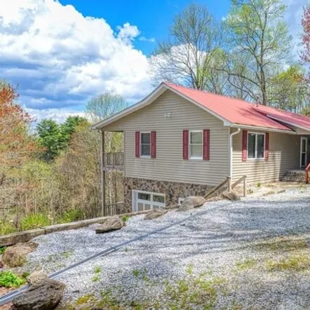 Image 2 - 252 Flat Mountain Estates, Macon County, NC 28741, USA - House for sale