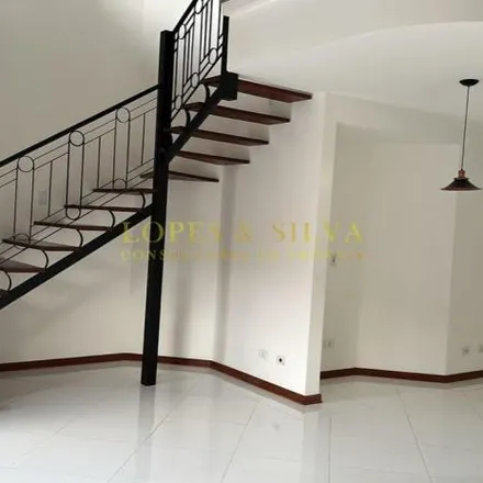 Rent this 3 bed house on Rua Lamartine Fagundes in Vila Santista, Atibaia - SP