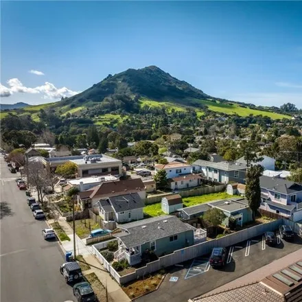 Image 3 - 1052 Peach Street, San Luis Obispo, CA 93410, USA - Apartment for sale