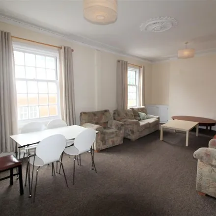 Image 4 - 2 St David's Terrace, Exeter, EX4 3RF, United Kingdom - Apartment for rent