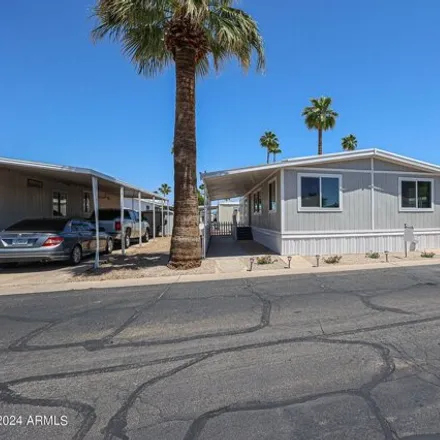 Buy this studio apartment on 1st Street in Glendale, AZ 85302