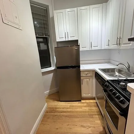 Rent this 1 bed apartment on 224 East 83rd Street in New York, NY 10028