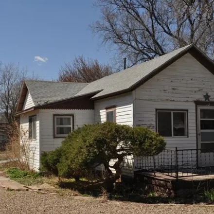Buy this 2 bed house on 133 East 7th Street in Goodland, KS 67735