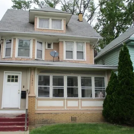 Buy this 3 bed house on 12421 Ingomar Avenue in Cleveland, OH 44108