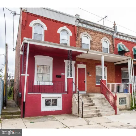 Rent this 2 bed townhouse on Holmes Junior High School in Ludlow Street, Philadelphia