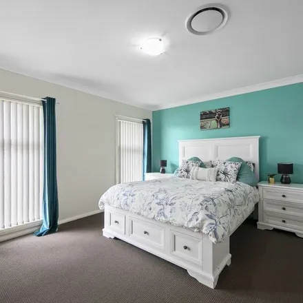 Image 6 - Golden Whistler Avenue, Aberglasslyn NSW 2320, Australia - Apartment for rent