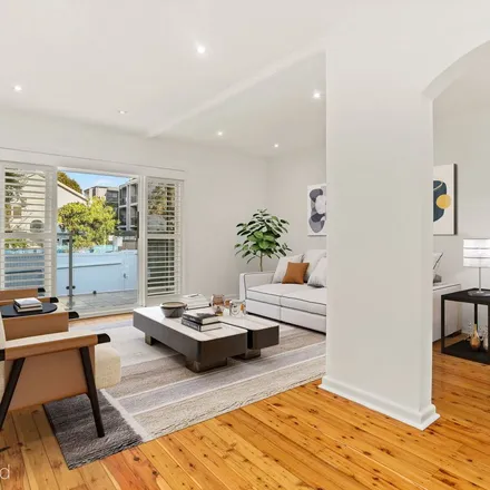 Image 3 - 121 Glenayr Avenue, Bondi Beach NSW 2026, Australia - Apartment for rent