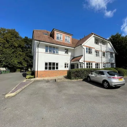 Rent this 1 bed apartment on Two Rivers Way in Newbury, RG14 5UJ