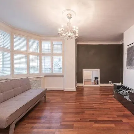 Image 1 - Vernon Court, Hendon Way, Childs Hill, London, NW2 2PH, United Kingdom - Apartment for sale