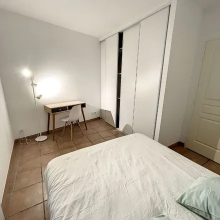 Rent this 2 bed apartment on 1 Quai des Belges in 13001 1er Arrondissement, France