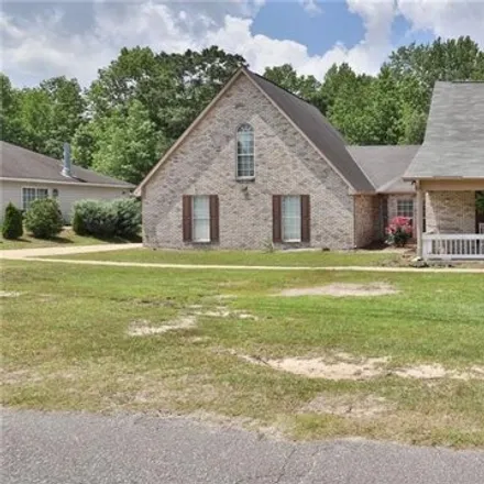 Buy this 3 bed house on 608 Mill Pond Drive in Phenix City, AL 36870