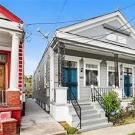 Rent this 3 bed house on 3425 Magnolia Street in New Orleans, LA 70115