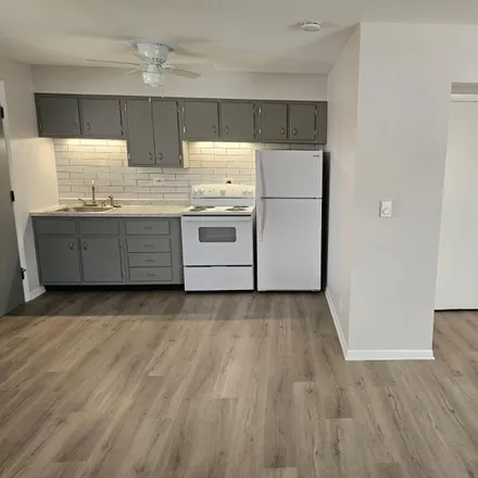 Rent this studio apartment on 4855 Elm Street