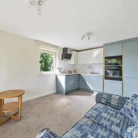 Image 2 - Summertown Pavilion, 18-24 Middle Way, Summertown, Oxford, OX2 7LG, United Kingdom - Apartment for rent
