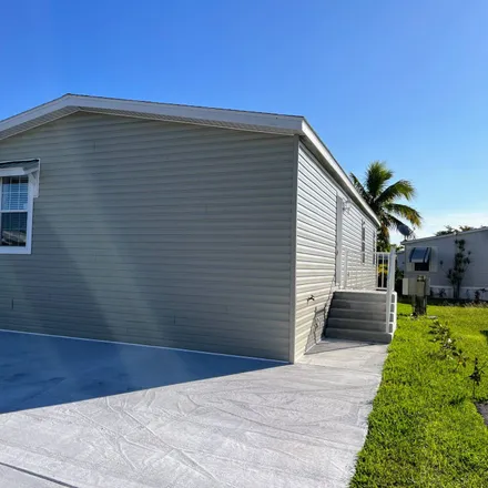 Image 2 - 34909 Southwest 188th Place, Goldcoaster Mobile Home Park, Miami-Dade County, FL 33034, USA - House for sale