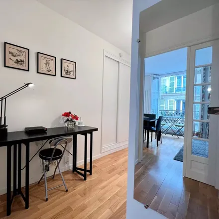 Image 9 - 3 Rue Malher, 75004 Paris, France - Apartment for rent