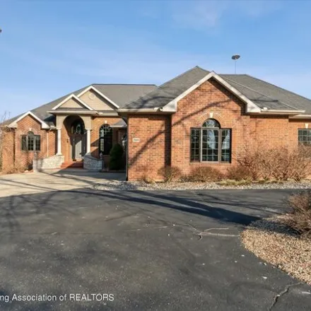 Image 5 - 7597 Airport Road, Riley Township, Clinton County, MI 48820, USA - House for sale