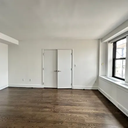 Image 7 - Windermere West End, 666 West End Avenue, New York, NY 10025, USA - Apartment for rent