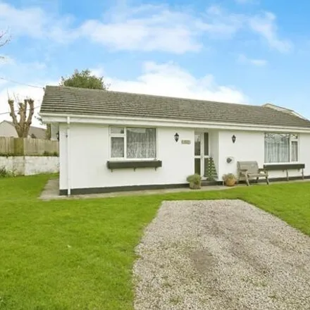 Buy this 3 bed house on South Downs in Redruth, TR15 2NF