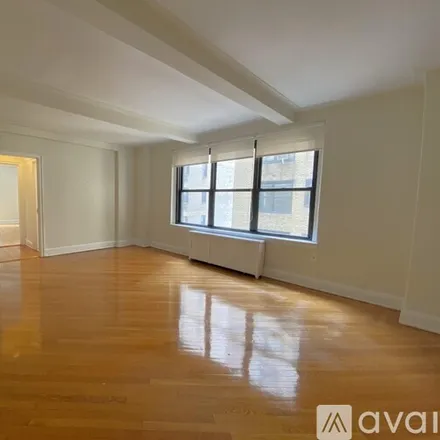 Rent this 1 bed apartment on 400 E 54th St