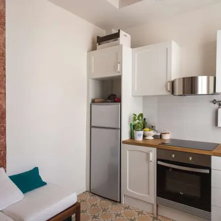 Image 4 - Carrer de Rocafort, 198, 08029 Barcelona, Spain - Apartment for rent