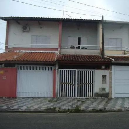 Buy this studio house on Rua Londrina in Boqueirão, Praia Grande - SP