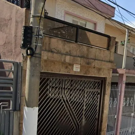 Rent this 3 bed house on Rua José Romano 77 in Vila Azevedo, São Paulo - SP