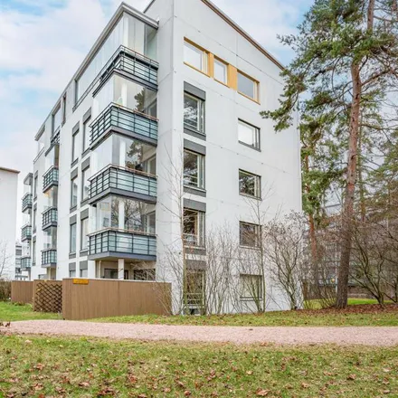 Rent this 2 bed apartment on Helsingin Ilta-aurinko in Aurinkolahden puistotie 6, 00990 Helsinki