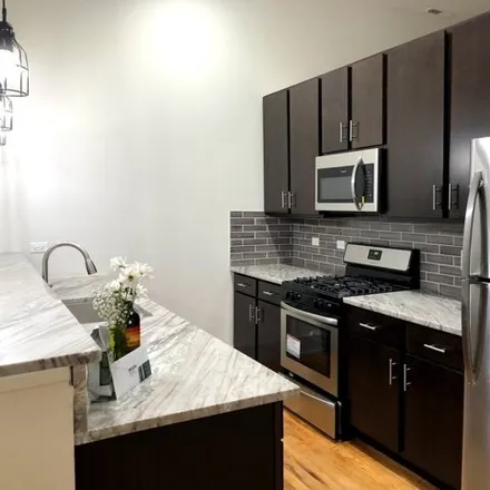 Image 3 - Woodworking Lofts, 1432 West 21st Street, Chicago, IL 60608, USA - House for rent