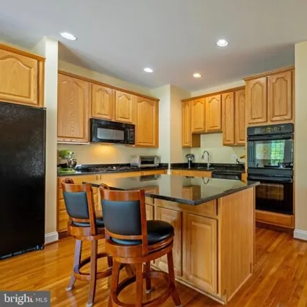Image 9 - 6925 Stanwick Square, Gainesville, VA 20155, USA - Townhouse for sale