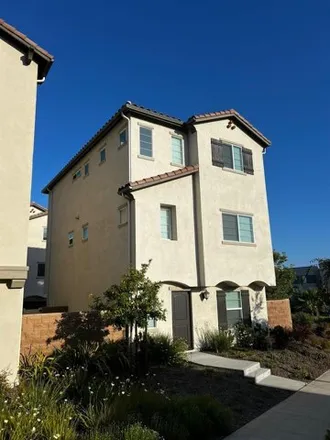 Rent this 4 bed house on unnamed road in Los Angeles, CA 90009