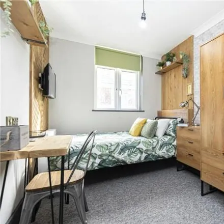 Image 1 - 59 Gordon Avenue, Bevois Mount, Southampton, SO14 6WH, United Kingdom - Room for rent