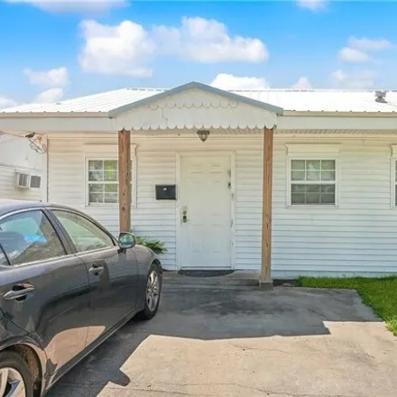 Buy this 2 bed house on 211 North Dilton Street in Metairie, LA 70003