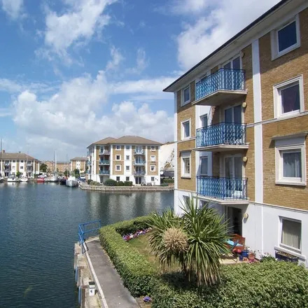 Rent this 2 bed apartment on St Vincent Court in Roedean, BN2 5XJ