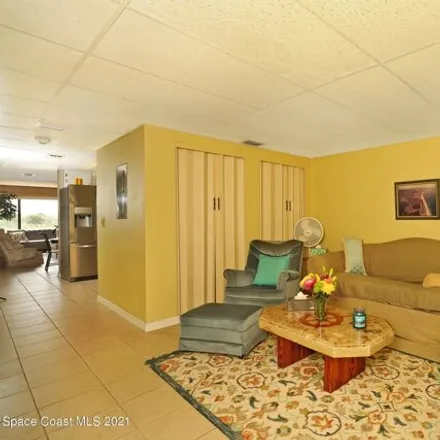 Image 4 - 298 East Gadsden Lane, Cocoa Beach, FL 32931, USA - Condo for rent