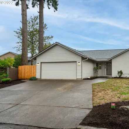 Buy this 3 bed house on 8705 Northeast 109th Court in Vancouver, WA 98662