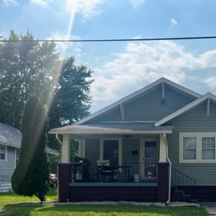 Buy this 2 bed house on 2099 Lincoln Avenue in New Castle, IN 47362