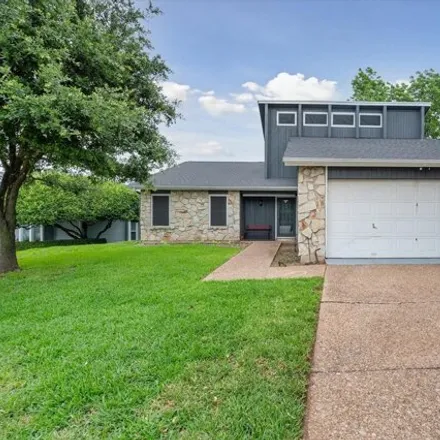 Buy this 3 bed house on 524 Harbor Circle in Azle, TX 76020