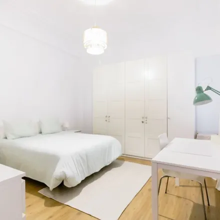 Rent this 1 bed apartment on Carrer del Doctor Zamenhof in 27, 46008 Valencia