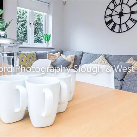 Rent this 7 bed apartment on 57 Broomfield in Guildford, GU2 8LH
