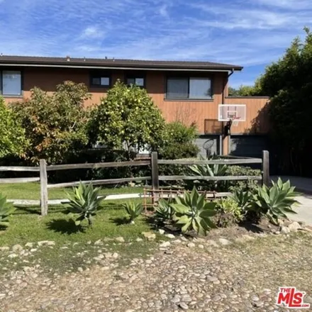 Rent this 4 bed house on 6451 Guernsey Avenue in Trancas, Malibu